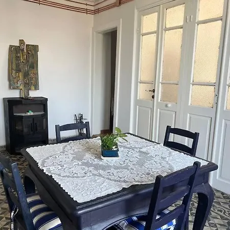 Bueyuekada Al Koesk Apartment *