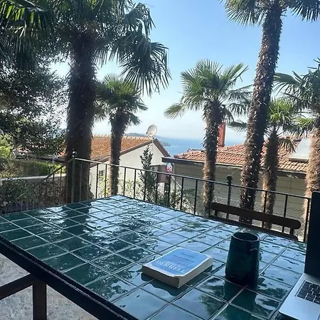 Appartement Bueyuekada Al Koesk *