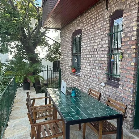 Appartement Bueyuekada Al Koesk *