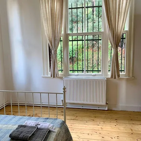 Apartment Bueyuekada Al Koesk *