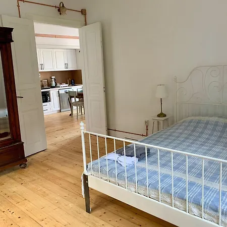 Bueyuekada Al Koesk Apartment *